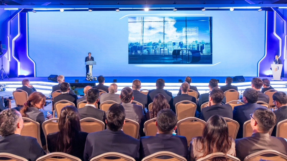 «Kazakhstan Remains Open and Predictable Country for Long-Term Investments» — Olzhas Bektenov on Sidelines of KGIR-2025